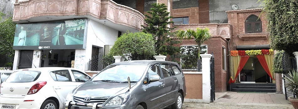 Hotels in Batala